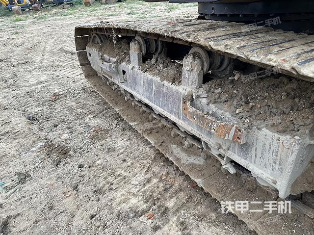 单侧履带整体（整机外观）