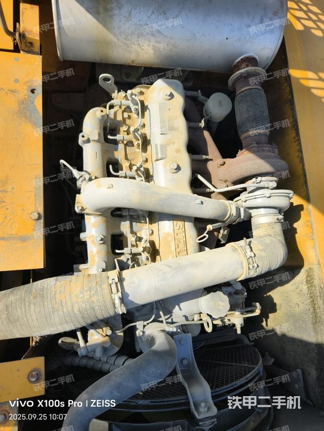 发动机整体俯视（整机外观）