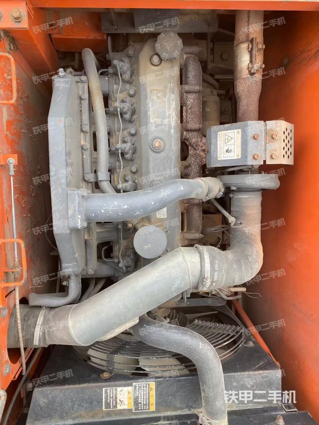 发动机整体俯视（整机外观）