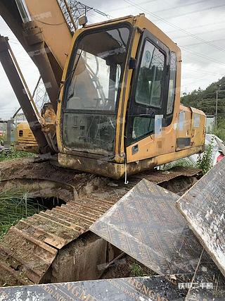 现代R305LC-7挖掘机实拍图片