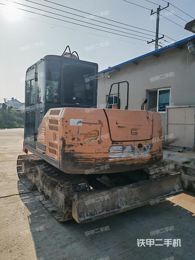 整機(jī)右后45°(整機(jī)外觀) 整機(jī)右后45°(整機(jī)外觀)