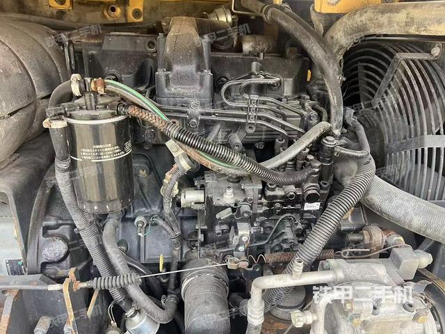 发动机整体俯视（整机外观）