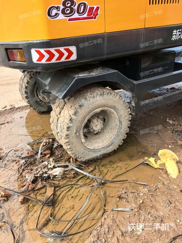 右侧履带整体 （行走机构）