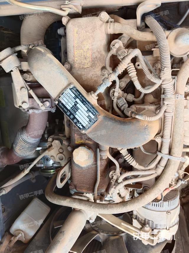 发动机整体俯视（整机外观）