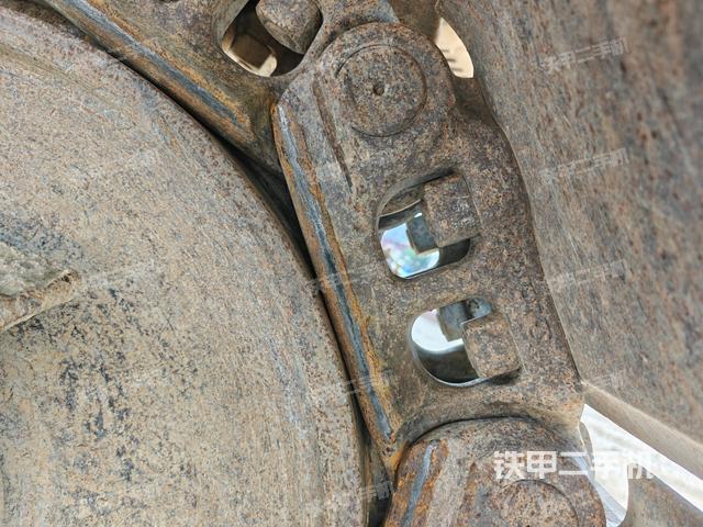 右導(dǎo)向輪（行走機(jī)構(gòu)）