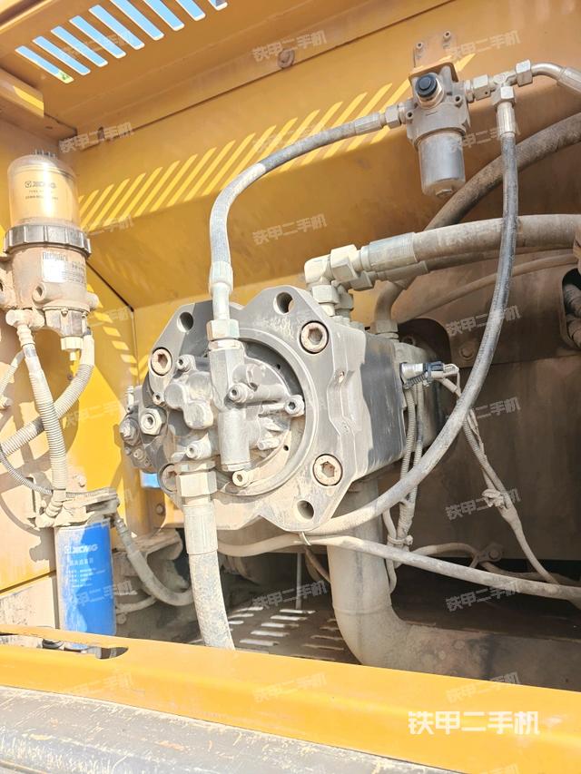 液壓泵室（大件艙室）