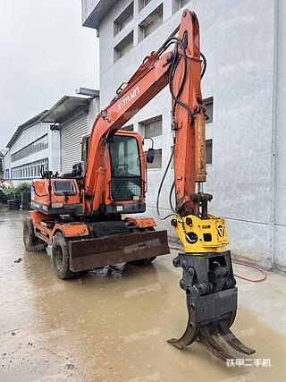 新源XY75W-8T挖掘机实拍图片