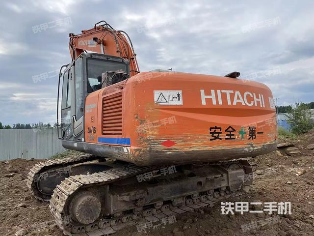 驾驶室顶部（整机外观）