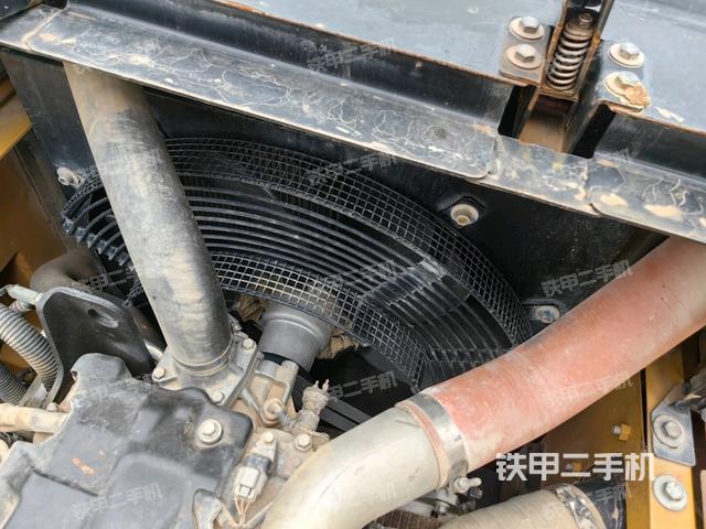 水箱+风扇特写（上车部件）