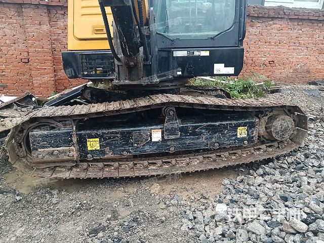 单侧履带整体（整机外观）