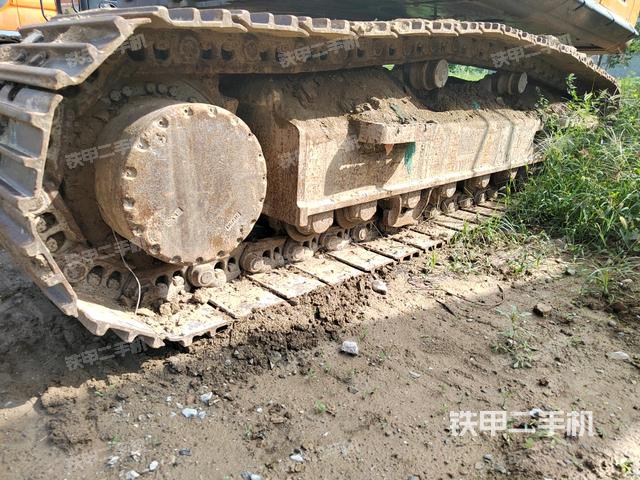 单侧履带整体（整机外观）