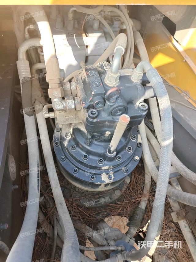 回轉(zhuǎn)馬達(dá)（上車(chē)部件）