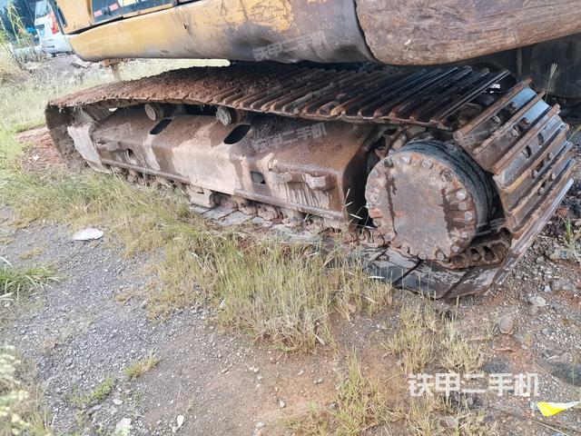 左侧履带整体 （行走机构）