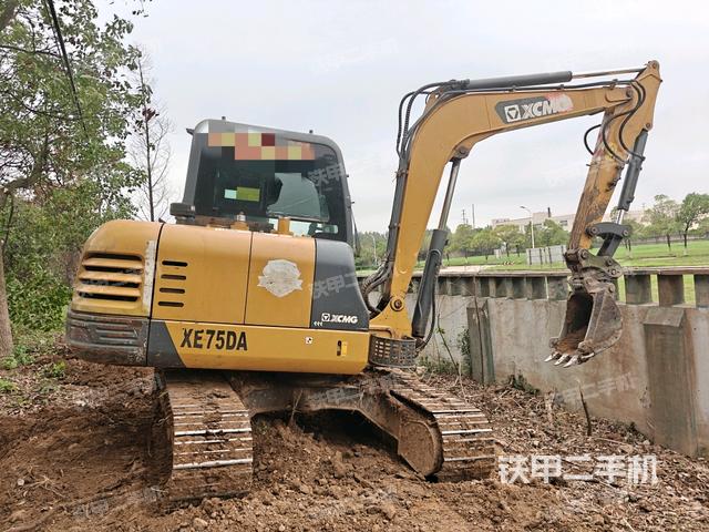 整机右后45°（整机外观）