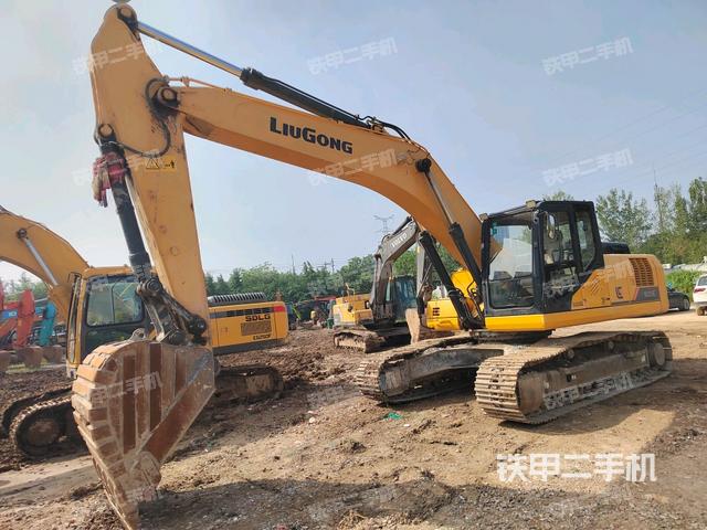 柳工CLG925E挖掘机