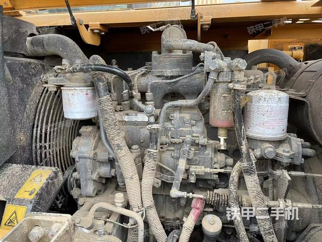 发动机整体俯视（整机外观）