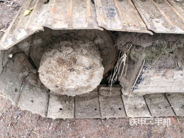 左驅(qū)動輪（行走機構）