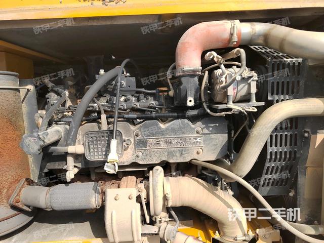 发动机整体俯视（整机外观）