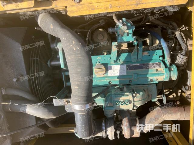 发动机整体俯视（整机外观）