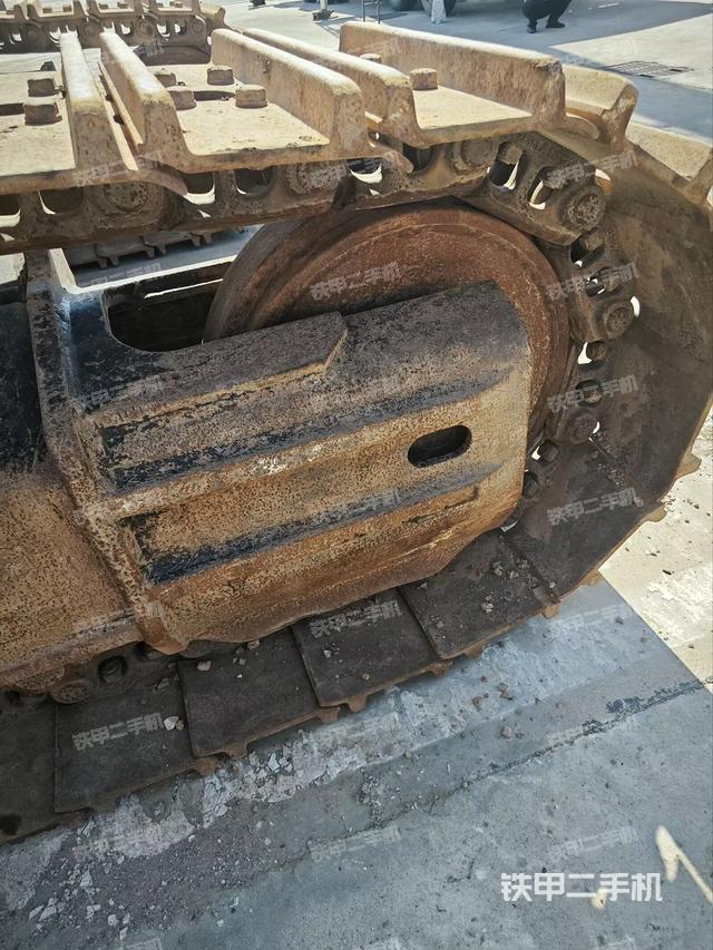 单侧履带整体（整机外观）