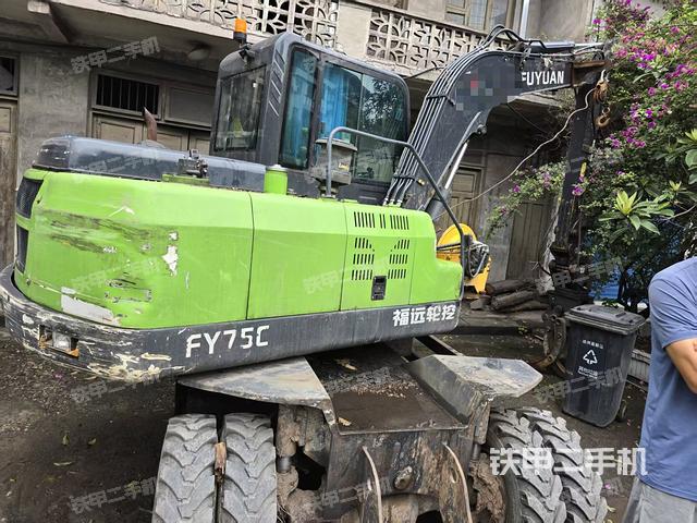 整機(jī)右后45°（整機(jī)外觀）