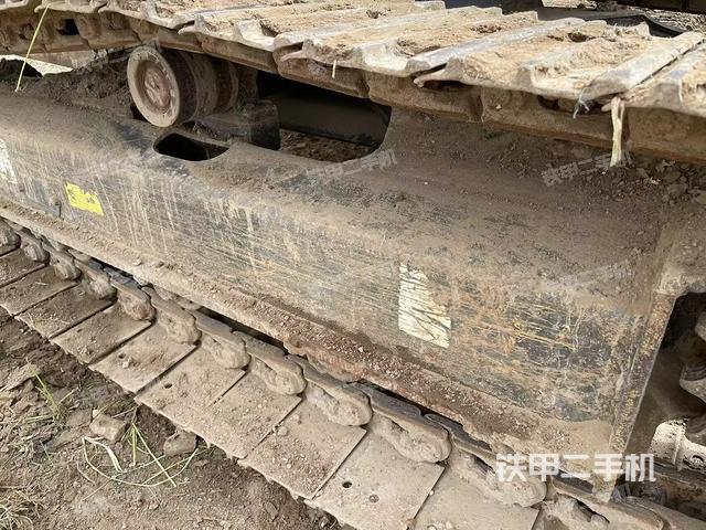 单侧履带整体（整机外观）