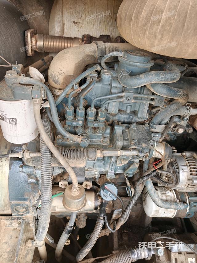 发动机整体俯视（整机外观）