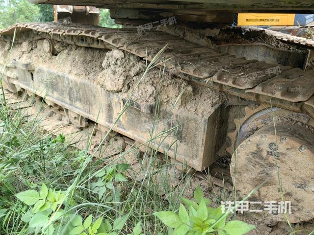 右侧履带整体（行走机构）