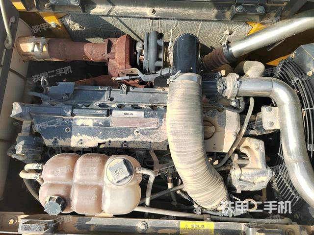 发动机整体俯视（整机外观）