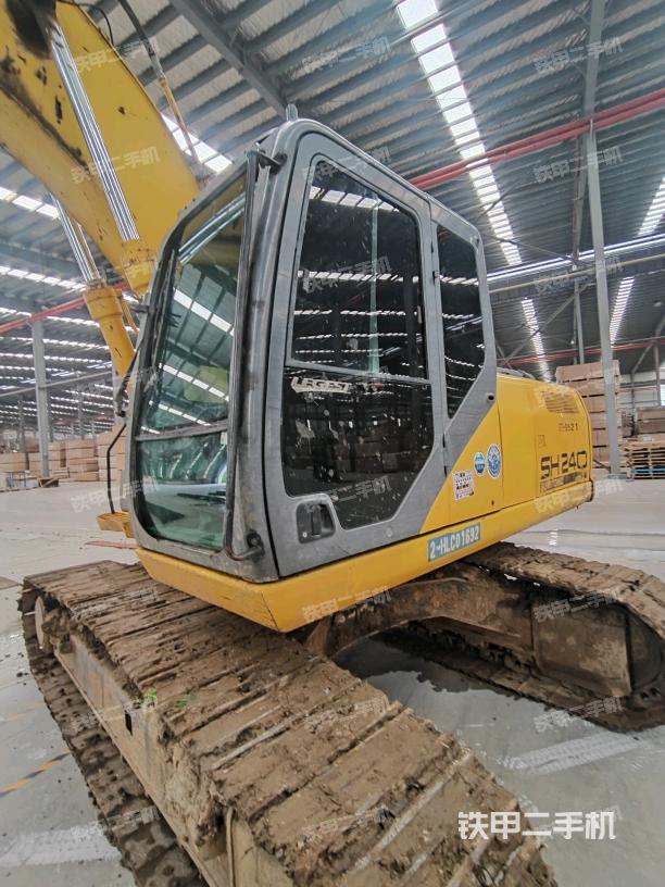 駕駛室左后45度（駕駛室部分）