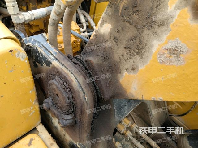 大臂根部 斜视（工作和回转装置）