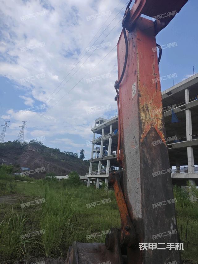 小臂整體左后（工作和回轉(zhuǎn)裝置）