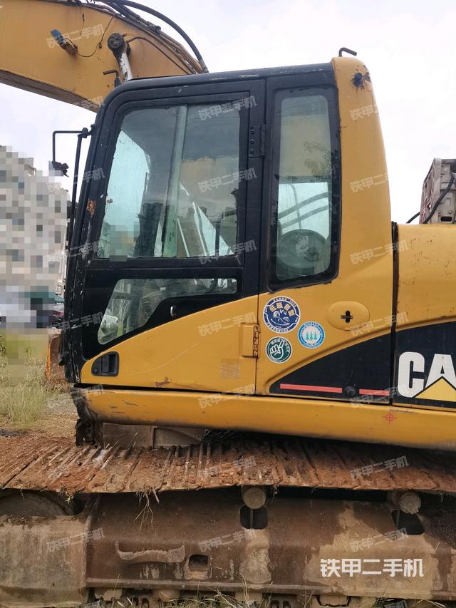 驾驶室正侧（驾驶室部分）