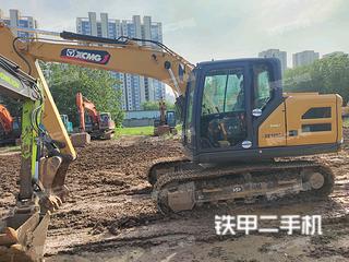 徐工XE135GA挖掘机实拍图片