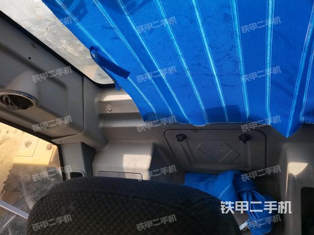 座椅后部（驾驶室部分）