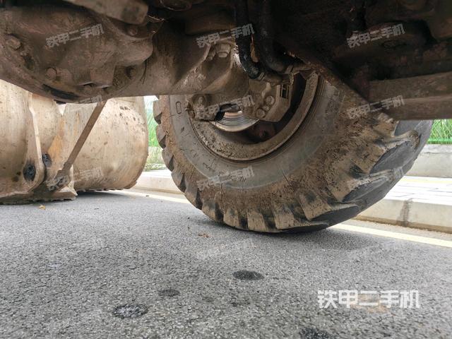 前驅(qū)動(dòng)橋（液壓/傳動(dòng)系統(tǒng)）