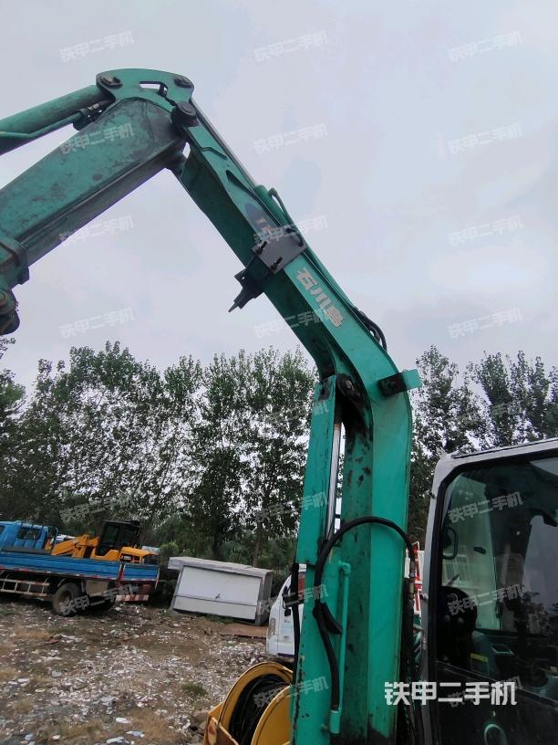 小臂整体右前（工作和回转装置）