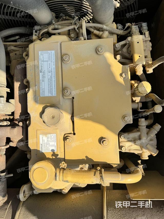 发动机整体俯视（整机外观）