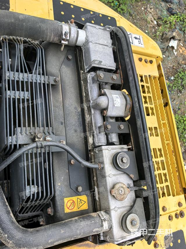 水箱+風(fēng)扇特寫（上車部件）