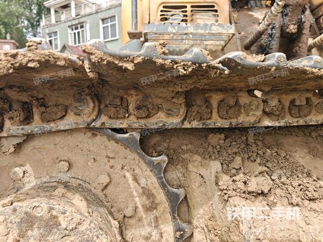 单侧履带整体（整机外观）