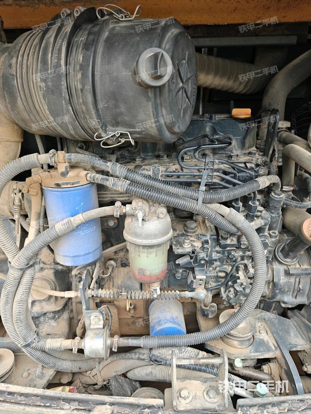 发动机整体俯视（整机外观）