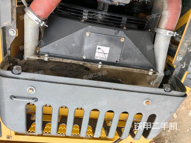 水箱+風扇特寫（上車部件）