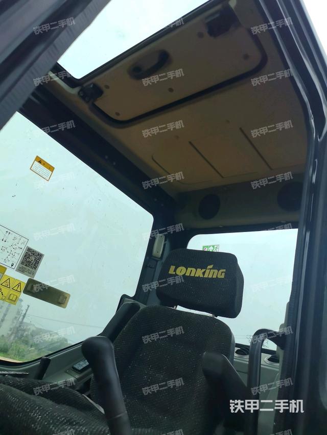 頂棚整體（駕駛室部分）