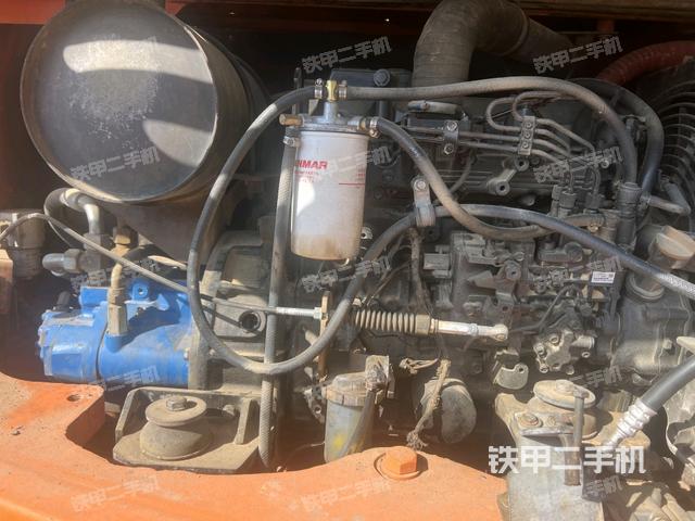 发动机整体俯视（整机外观）