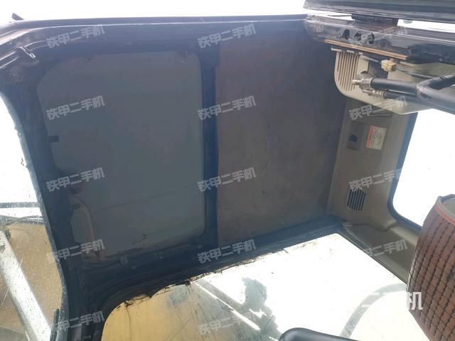 顶棚整体（驾驶室部分）