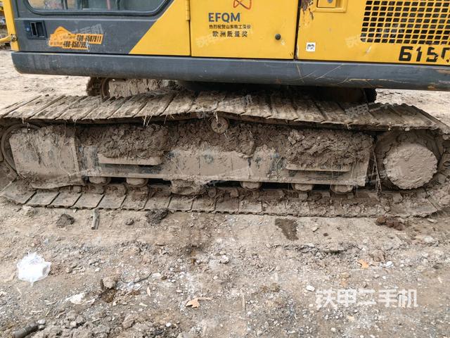 左側(cè)履帶整體?（行走機構(gòu)）