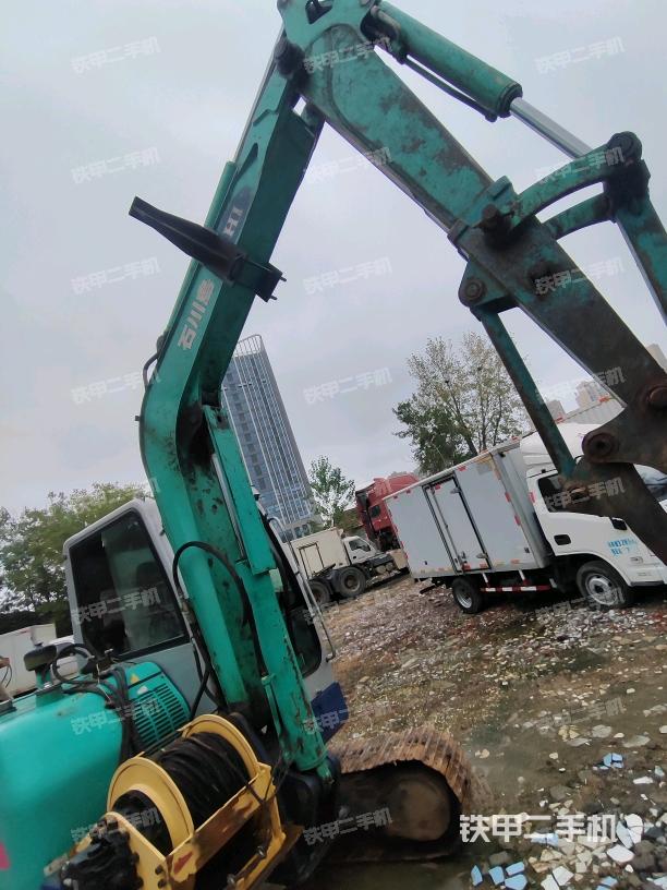 大臂根部 斜（工作和回转装置）