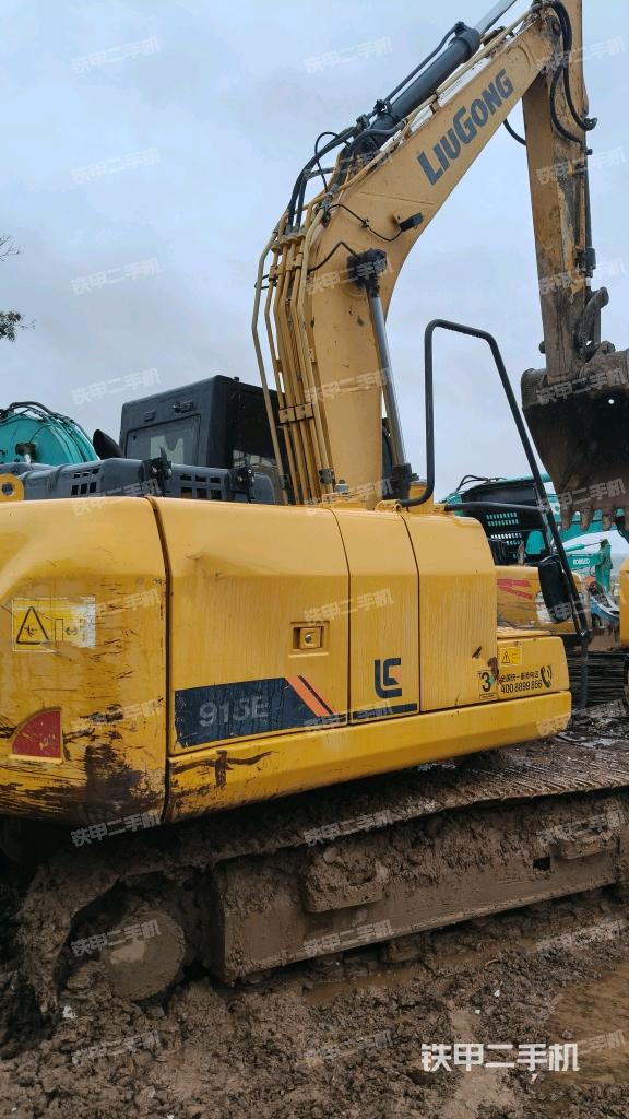 整機(jī)右后45°（整機(jī)外觀）