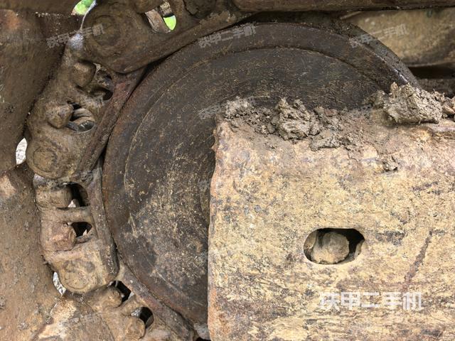 左側(cè)履帶整體?（行走機構(gòu)）