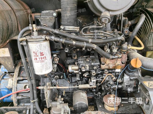 發(fā)動機(jī)室（上車部件）